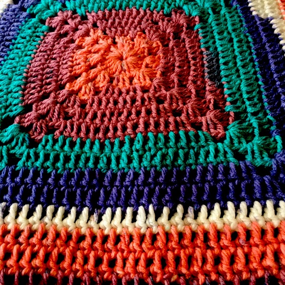 Hand crochet throw or blanket - Picture 1 of 1